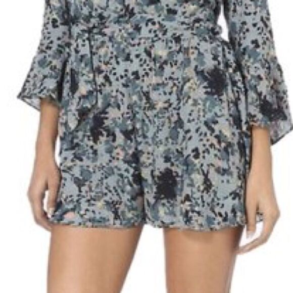 Free People All The Right Ruffles Blue Romper Sz S - Picture 3 of 15